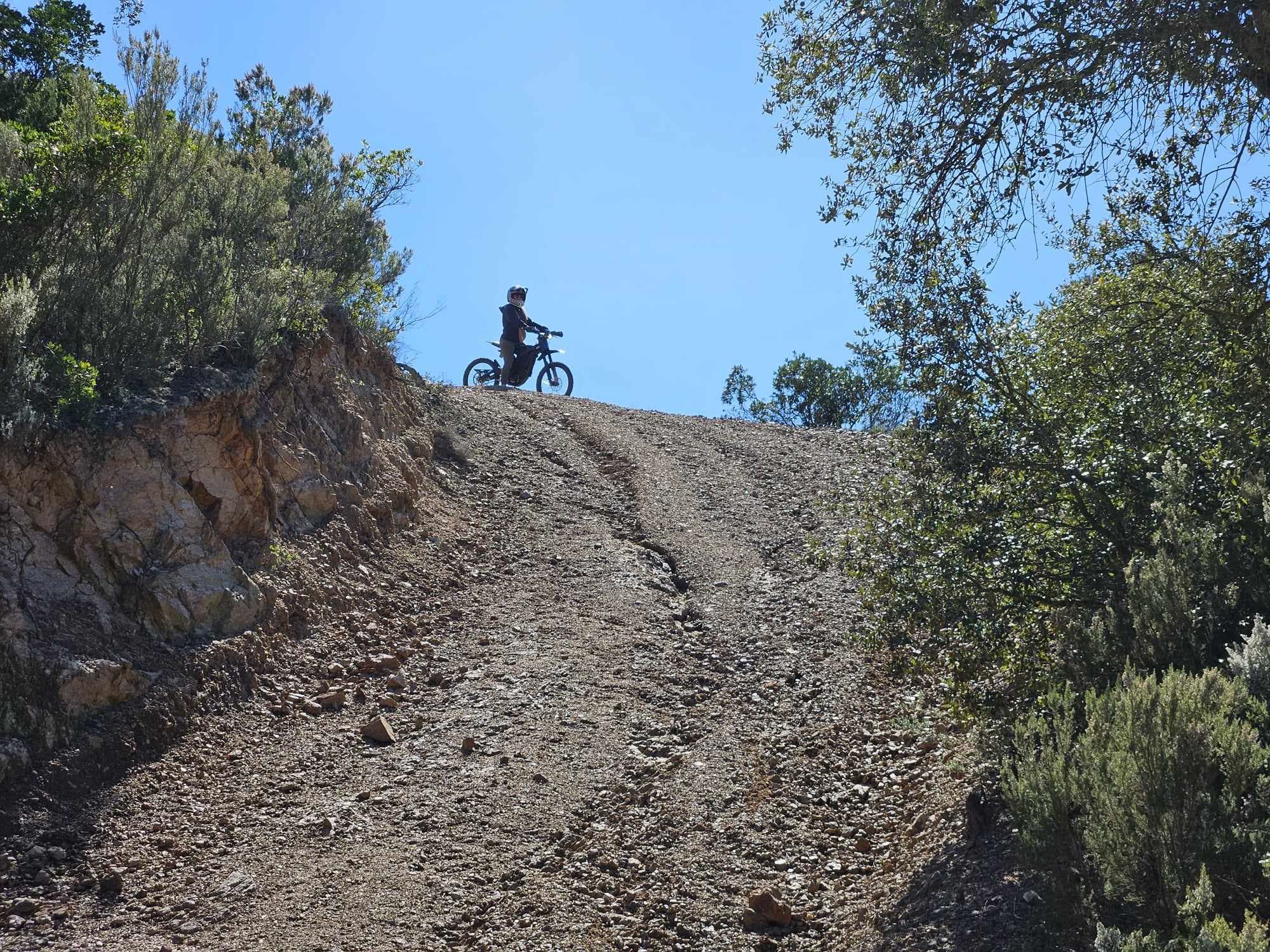 randonnée moto électrique